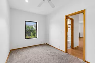 2733 Girard Ave S, Minneapolis, MN 55408 - Photo 15