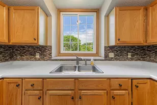 1820 Park Ridge Dr, Chaska, MN 55318 - Photo 17