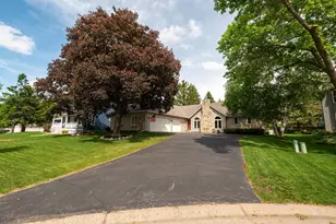 9343 Hillside Trail S, Cottage Grove, MN 55016 - Photo 77