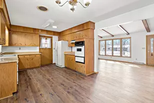 5338 Lemley Cir SE, Prior Lake, MN 55372 - Photo 9