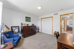2810 White Eagle Dr, Woodbury, MN 55129 - Photo 31