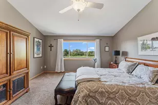 2810 White Eagle Dr, Woodbury, MN 55129 - Photo 25