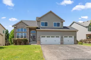 2810 White Eagle Dr, Woodbury, MN 55129 - Photo 1