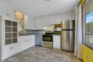 827 10th Ave SE, Saint Cloud, MN 56304 - Photo 5