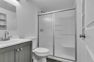 827 10th Ave SE, Saint Cloud, MN 56304 - Photo 11