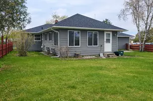 2820 Bixby Ave NE, Bemidji, MN 56601 - Photo 5