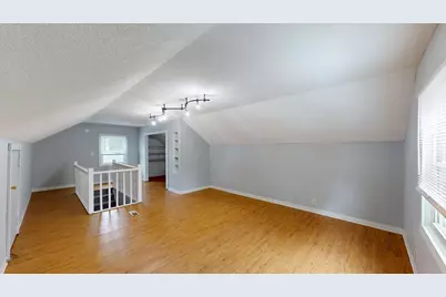 813 Pillsbury Avenue, Albert Lea, MN 56007 - Photo 17