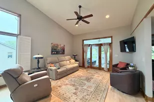 1001 W 6th St, Zumbrota, MN 55992 - Photo 9