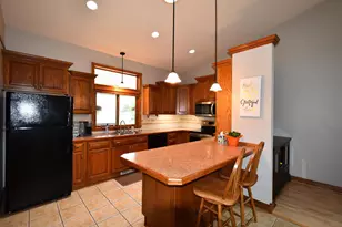 1001 W 6th St, Zumbrota, MN 55992 - Photo 5