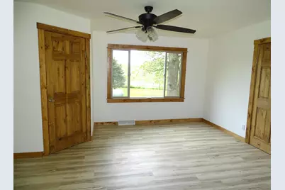 W1044 County Road Ss, Plum City, WI 54761 - Photo 17