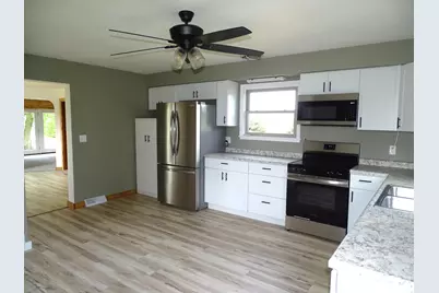 W1044 County Road Ss, Plum City, WI 54761 - Photo 15