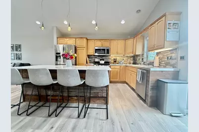 4742 44th Street S, Fargo, ND 58104 - Photo 17