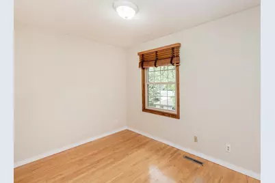 598 Clifford Street, Saint Paul, MN 55104 - Photo 21