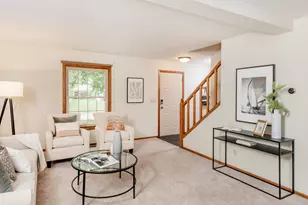 598 Clifford St, Saint Paul, MN 55104 - Photo 3