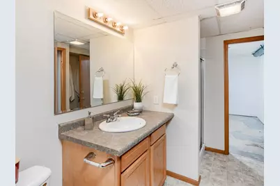 598 Clifford Street, Saint Paul, MN 55104 - Photo 29