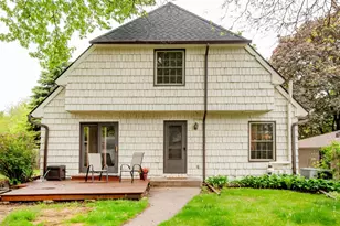 598 Clifford St, Saint Paul, MN 55104 - Photo 33