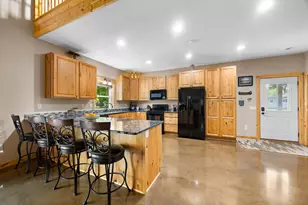 5452 Wildwood Ave, Isle, MN 56342 - Photo 5