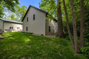 5452 Wildwood Ave, Isle, MN 56342 - Photo 27