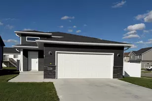 1138 46th Ave S, Moorhead, MN 56560 - Photo 1