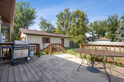 513 N 19 Ave N, Fargo, ND 58102 - Photo 29