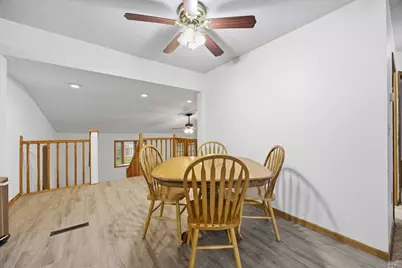 513 N 19 Ave N, Fargo, ND 58102 - Photo 11