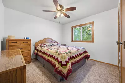 513 N 19 Ave N, Fargo, ND 58102 - Photo 15