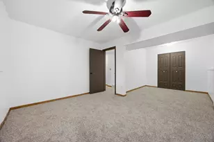 513 N 19 Ave N, Fargo, ND 58102 - Photo 25