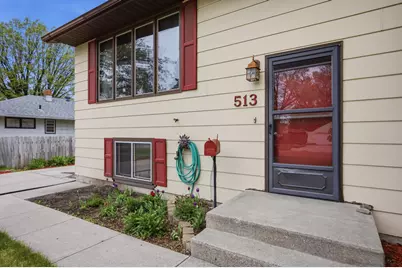 513 N 19 Ave N, Fargo, ND 58102 - Photo 5