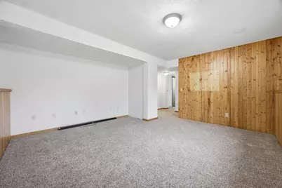 513 N 19 Ave N, Fargo, ND 58102 - Photo 23