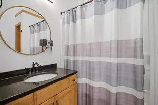 1406 26th St SW, Austin, MN 55912 - Photo 35