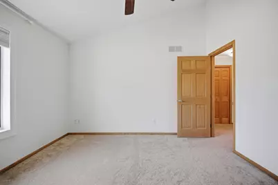 1406 26th Street SW, Austin, MN 55912 - Photo 27