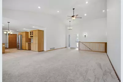 1406 26th Street SW, Austin, MN 55912 - Photo 9