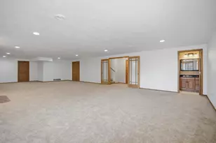 1406 26th St SW, Austin, MN 55912 - Photo 37
