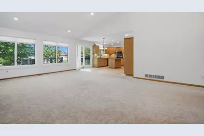 1406 26th Street SW, Austin, MN 55912 - Photo 11
