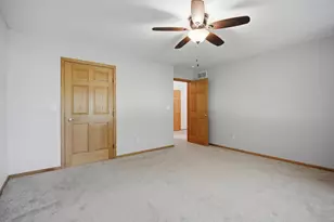 1406 26th St SW, Austin, MN 55912 - Photo 29