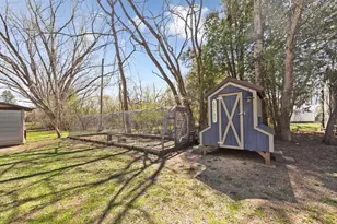 1304 34th Dr NE, Austin, MN 55912 - Photo 11