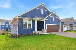 634 Elizabeth Way, Hudson, WI 54016 - Photo 1