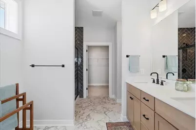 634 Elizabeth Way, Hudson, WI 54016 - Photo 13