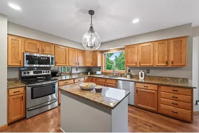 263 Lily Pond Lane, Vadnais Heights, MN 55127 - Photo 13