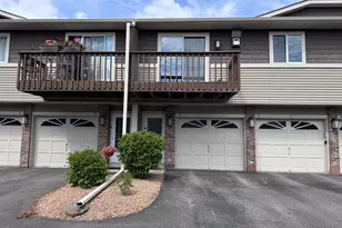14025 44th Pl N, Plymouth, MN 55446 - Photo 1