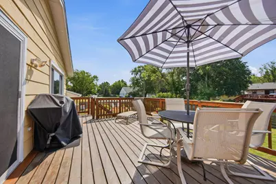 10315 96th Avenue N, Maple Grove, MN 55369 - Photo 17