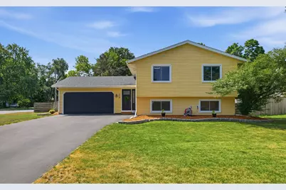 10315 96th Avenue N, Maple Grove, MN 55369 - Photo 1