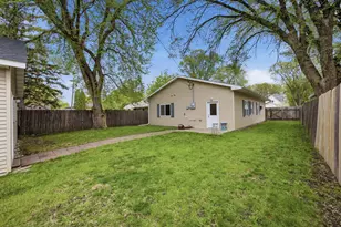 1810 5th Ave S, Fargo,  58103 - Photo 25