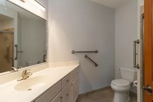 5225 Grandview Square, Edina, MN 55436 - Photo 37