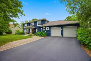 692 Shelerud Dr, Eagan, MN 55123 - Photo 7