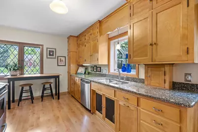 2214 Saint Anthony Parkway, Minneapolis, MN 55418 - Photo 31