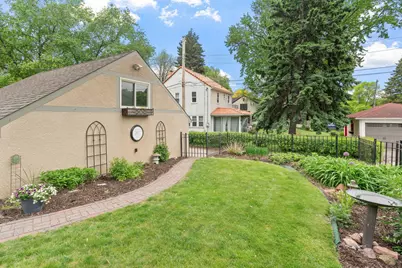 2214 Saint Anthony Parkway, Minneapolis, MN 55418 - Photo 9