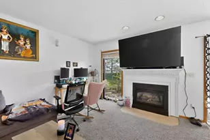 24 Elton Ridge Ct NW, Rochester, MN 55901 - Photo 7
