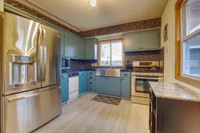 1008 W 80 1/2 Street, Bloomington, MN 55420 - Photo 7