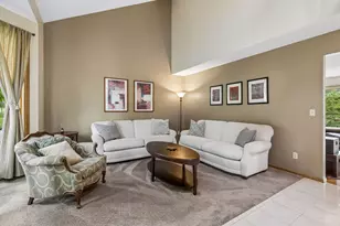 1636 Ashbury Pl, Eagan, MN 55122 - Photo 13